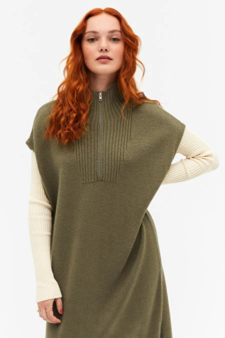 Green half zip oversized sleeveless knit dress